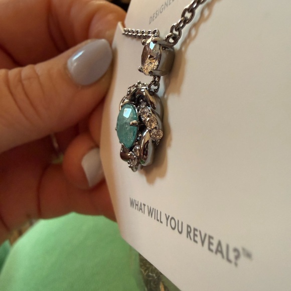 Bomb Party Necklace - Picture 3 of 3